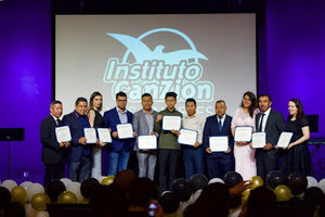 Meet your Posher, Juan